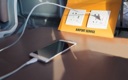 FBI warns consumers not to use public phone charging stations