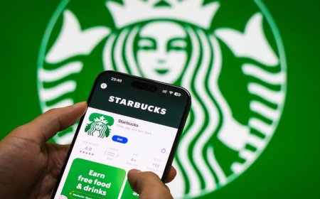Starbucks' Mobile App Launched 15+ Years Ago - Here's What The First Version Did