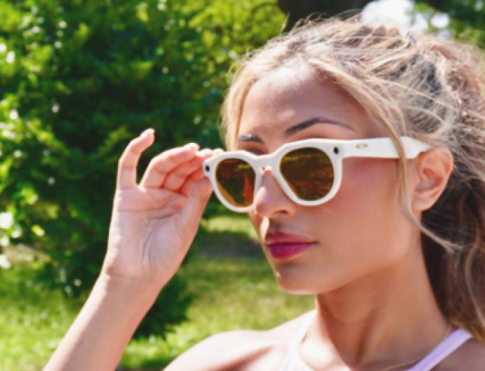 I spent a weekend with Meta's new Oakley smart glasses - they beat my Ray-Bans in every way