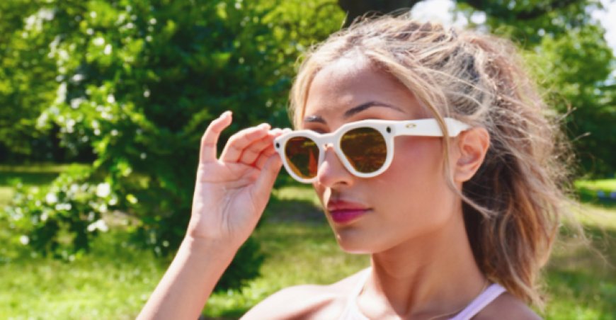 I spent a weekend with Meta's new Oakley smart glasses - they beat my Ray-Bans in every way