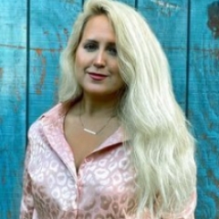 Elise Betters Picaro